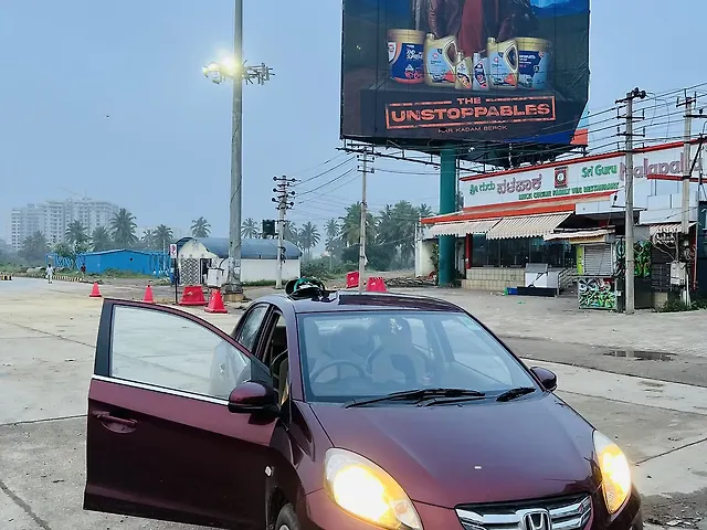 Used 2015 Honda Amaze in Nellore
