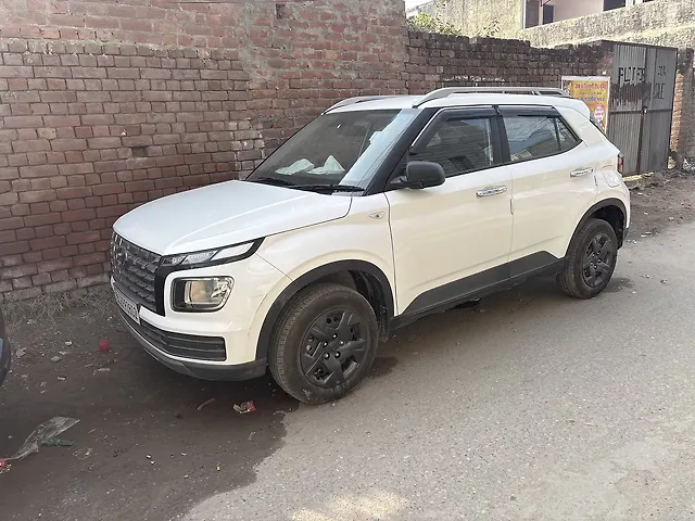 Used 2025 Hyundai Venue in Jalandhar