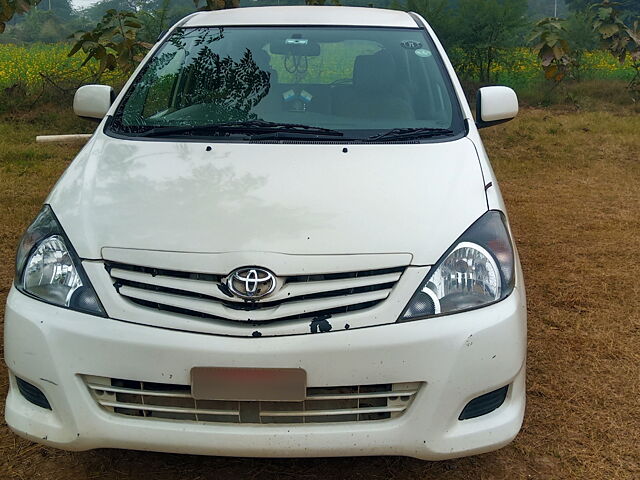 Used Toyota Innova [2009-2012] 2.5 GX 8 STR in Kanpur