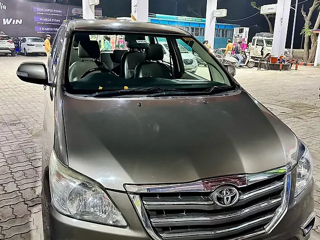 Used 2015 Toyota Innova in Delhi