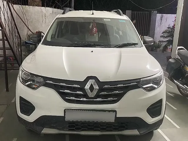Used 2023 Renault Triber in Ghaziabad