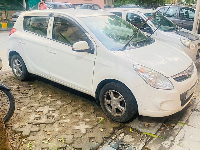 Used 2011 Hyundai i20 in Ghaziabad