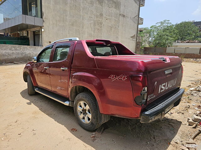 Used Isuzu D-Max V-Cross [2016-2018] 4x4 in Faridabad