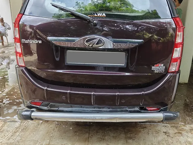 Used Mahindra XUV500 [2015-2018] W10 in Nashik