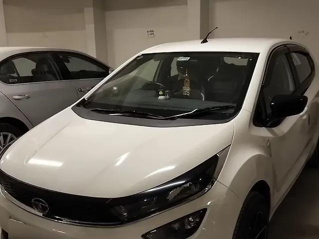 Used 2020 Tata Altroz in Bangalore