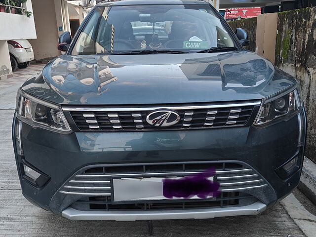 Used Mahindra XUV300 [2019-2024] W8 (O) 1.2 Petrol AMT [2021] in Dehradun