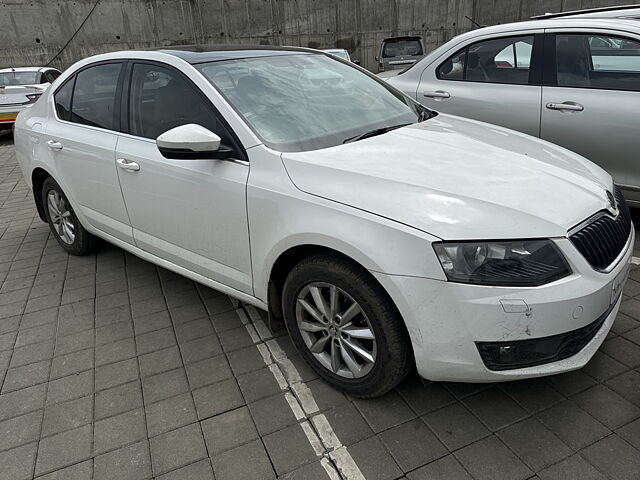 Used 2016 Skoda Octavia in Pune