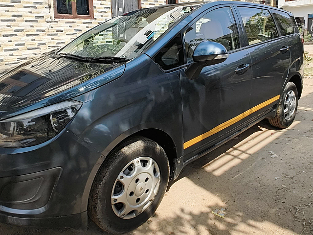 Used 2019 Mahindra Marazzo in Jaipur