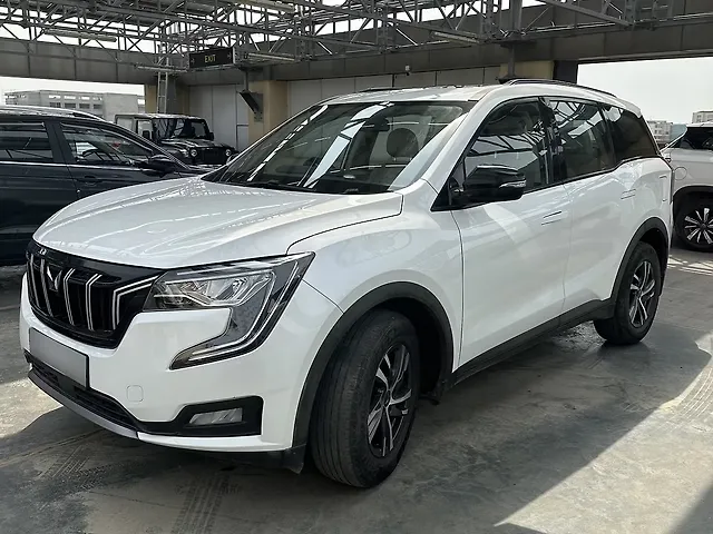 Used Mahindra XUV700 AX 5 Petrol MT 5 STR [2021] in Delhi