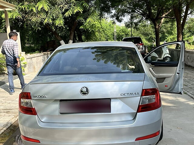 Used Skoda Octavia [2013-2015] Elegance 1.8 TSI AT in Vadodara