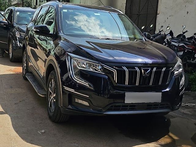 Used 2023 Mahindra XUV700 in Indore