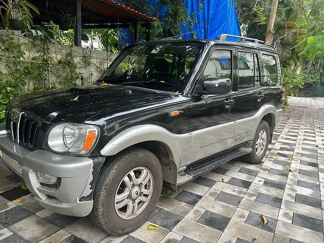 Used 2014 Mahindra Scorpio in Mumbai