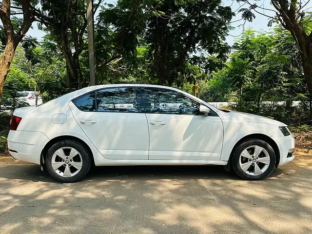 Used Skoda Octavia [2017-2021] 2.0 TDI CR Ambition in Bhubaneswar