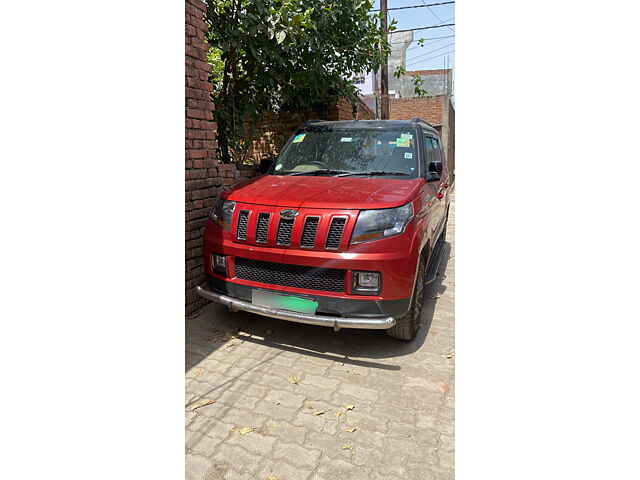 Used 2018 Mahindra TUV300 in Kanpur