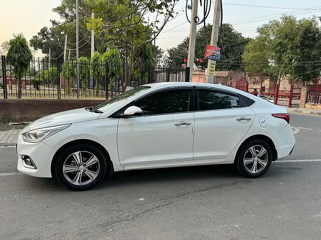 Used Hyundai Verna [2017-2020] SX 1.6 CRDi in Jaipur