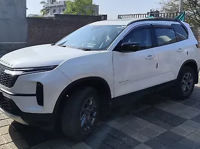 Used 2024 Tata Safari in Pune