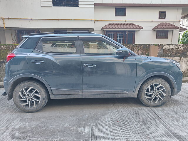 Used Mahindra XUV300 [2019-2024] W8 (O) 1.2 Petrol AMT [2021] in Dehradun