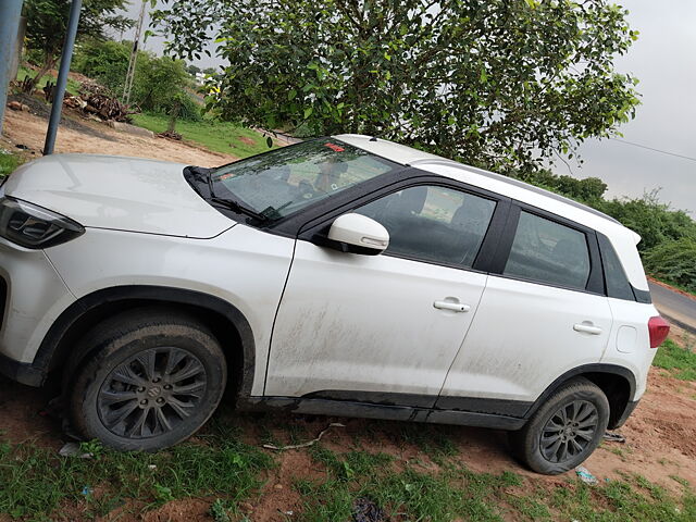 Used Maruti Suzuki Brezza ZXi [2022-2023] in Bhuj