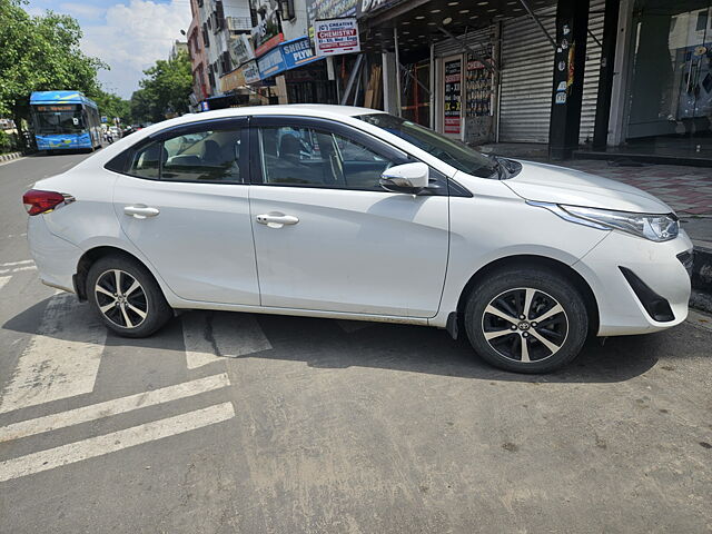 Used Toyota Yaris G CVT in Delhi