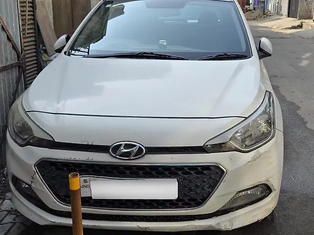 Used 2015 Hyundai Elite i20 in Ludhiana Used 2015 Hyundai Elite i20 in Ludhiana