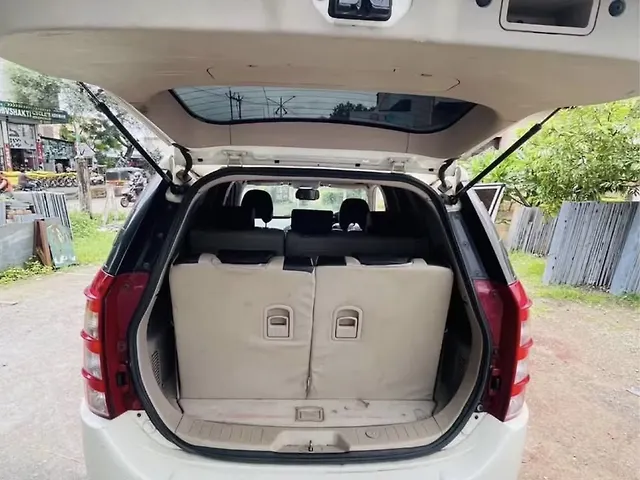 Used Mahindra XUV500 [2015-2018] W4 1.99 in Nashik
