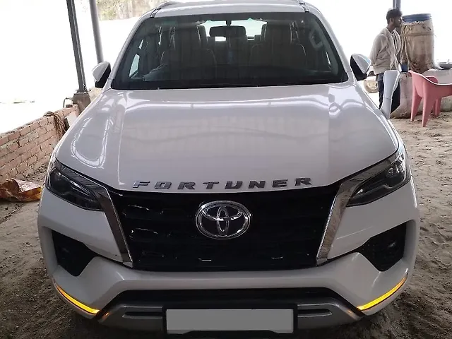 Used 2021 Toyota Fortuner in Kanpur