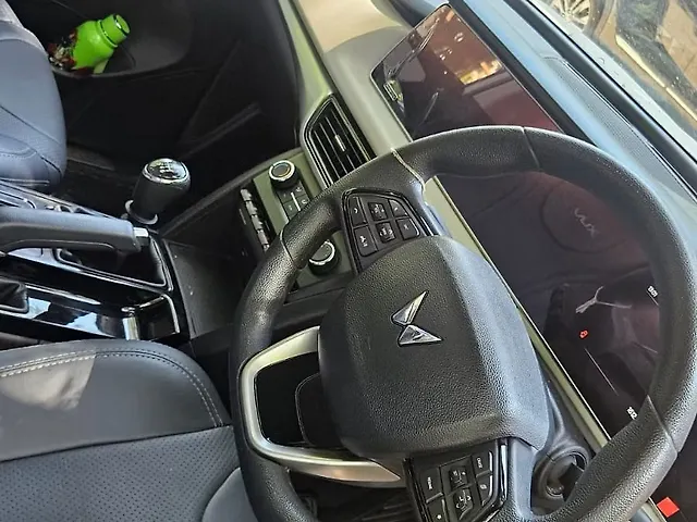 Used Mahindra Old Generation XUV700 AX 5 Petrol MT 7 STR [2023-2024] in Mohali