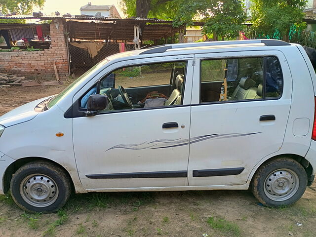 Used Maruti Suzuki Wagon R 1.0 [2010-2013] LXi CNG in Mehsana