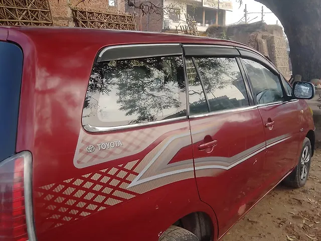 Used 2008 Toyota Innova in Kannauj