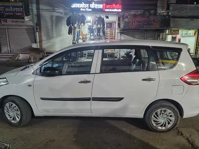 Used 2018 Maruti Suzuki Ertiga in Ujjain