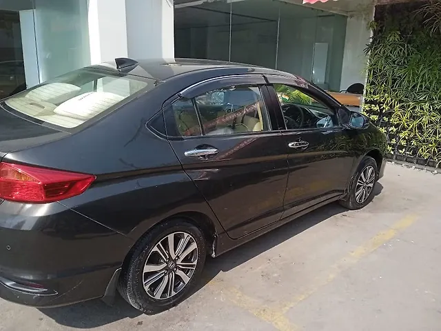 Used Honda City 4th Generation V Petrol in Kanpur