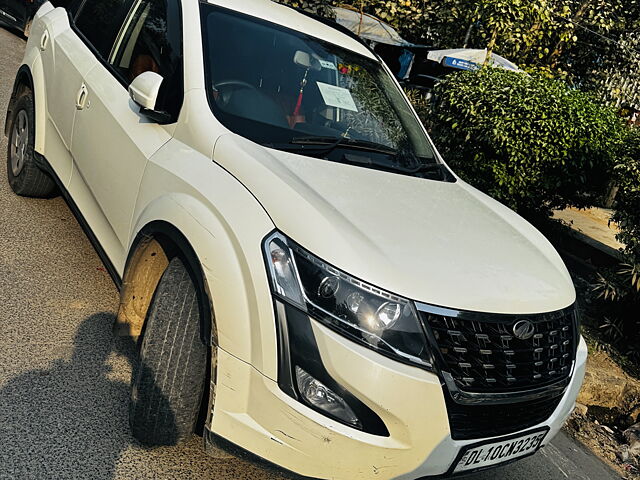 Used Mahindra XUV500 W7 [2018-2020] in Delhi