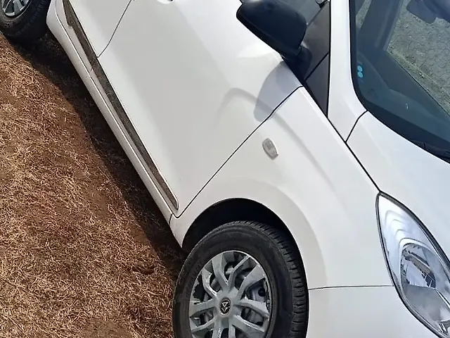 Used 2018 Hyundai Santro in Surendranagar