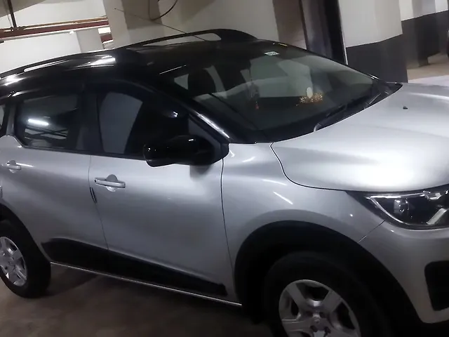 Used 2022 Renault Triber in Surat