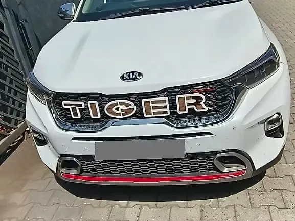 Used 2020 Kia Sonet in Surat