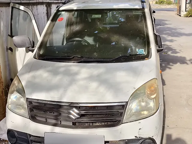 Used 2011 Maruti Suzuki Wagon R in Gandhinagar