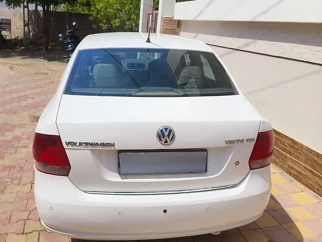 Used Volkswagen Vento [2012-2014] Highline Petrol AT in Bhuj