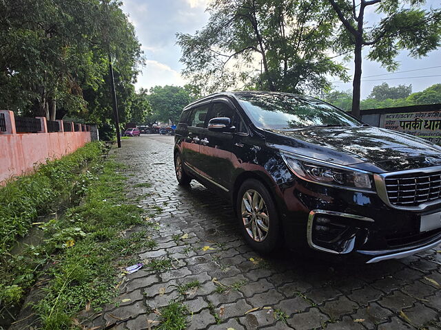 Used 2021 Kia Carnival in Kanpur