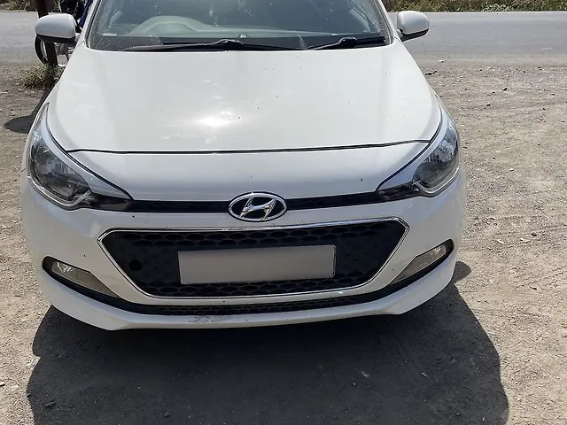 Used 2015 Hyundai Elite i20 in Surat