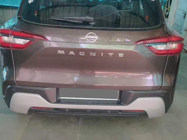 Used 2023 Nissan Magnite in Mumbai