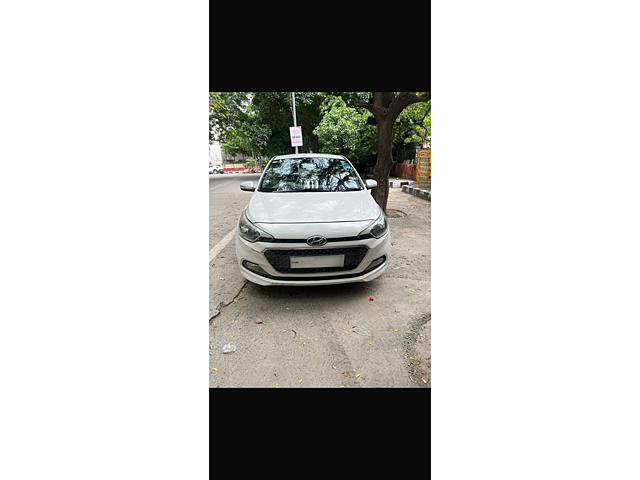 Used 2015 Hyundai i20 Active in Delhi