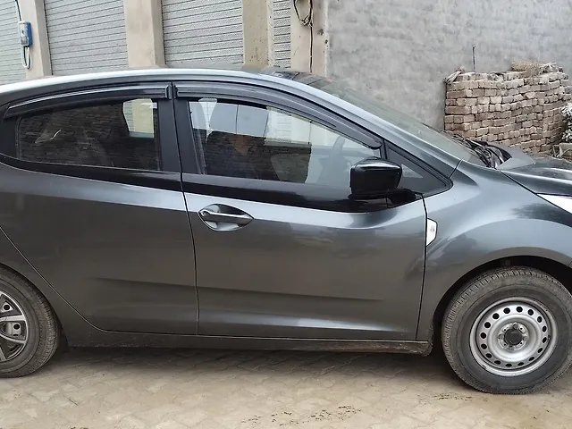 Used 2022 Tata Altroz in Alwar