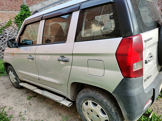 Used Mahindra TUV300 [2015-2019] T4 in Jhansi