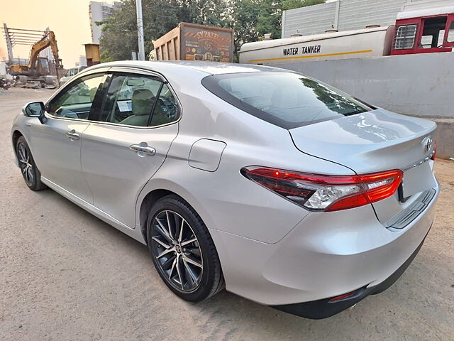 Used Toyota Camry Hybrid in Mumbai