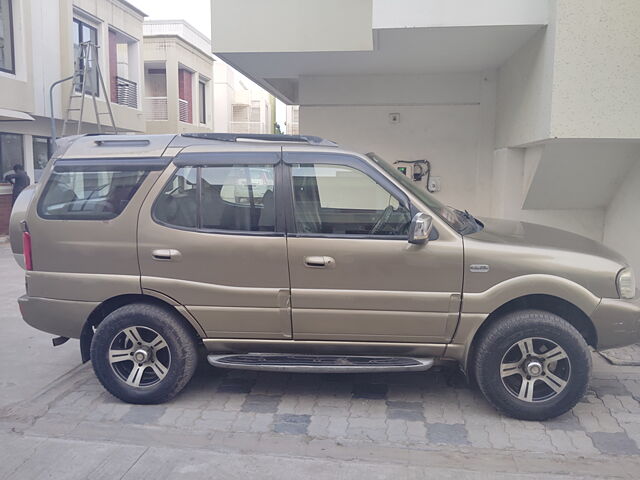 Used 2010 Tata Safari in Nashik