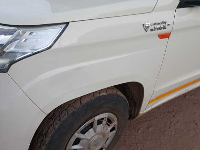 Used Mahindra TUV300 T4 Plus in Patan