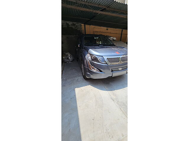 Used 2016 Mahindra XUV500 in Noida