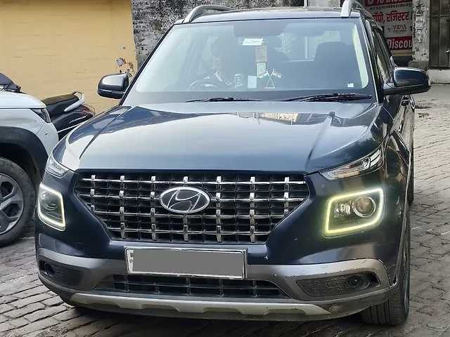Used 2020 Hyundai Venue in Lucknow Used 2020 Hyundai Venue in Lucknow