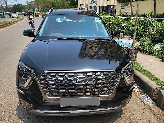 Used 2023 Hyundai Alcazar in Kolkata