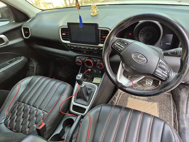 Used Hyundai Venue [2019-2022] SX 1.5 CRDi Dual Tone in Indore